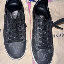 LV Sneakers