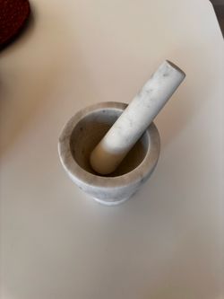 White Marble Mortar & Pestle – Kitchen Decor