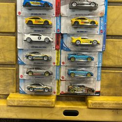 HOT WHEELS A LOT OF 12 HONDAS 