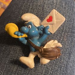 1978 Smurf PVC Mail Delivery 