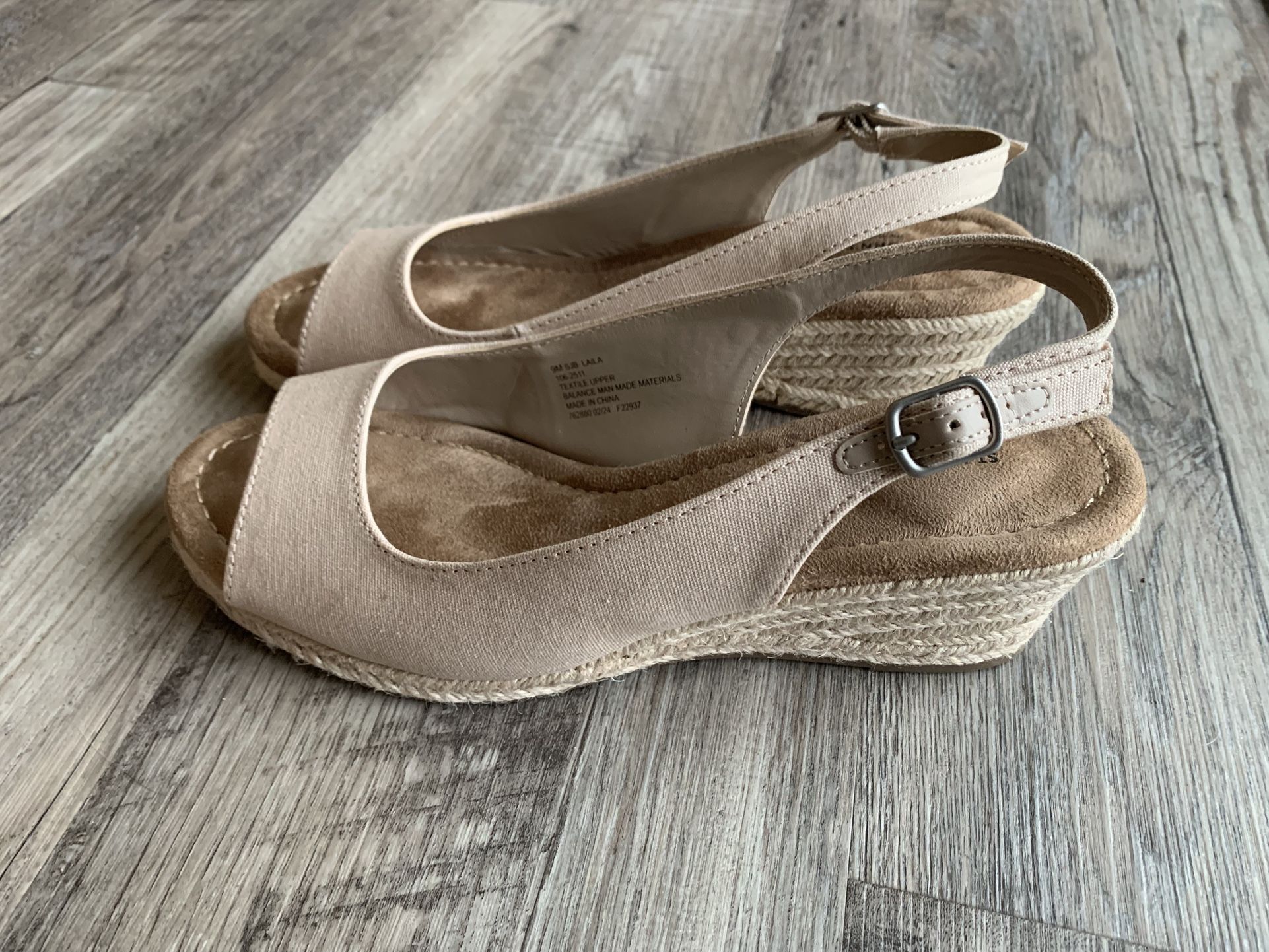 St John’s Bay Wedge Sandals
