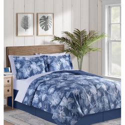 Brand New 8pcs Queen Comforter