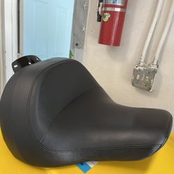 Harley Reach Seat