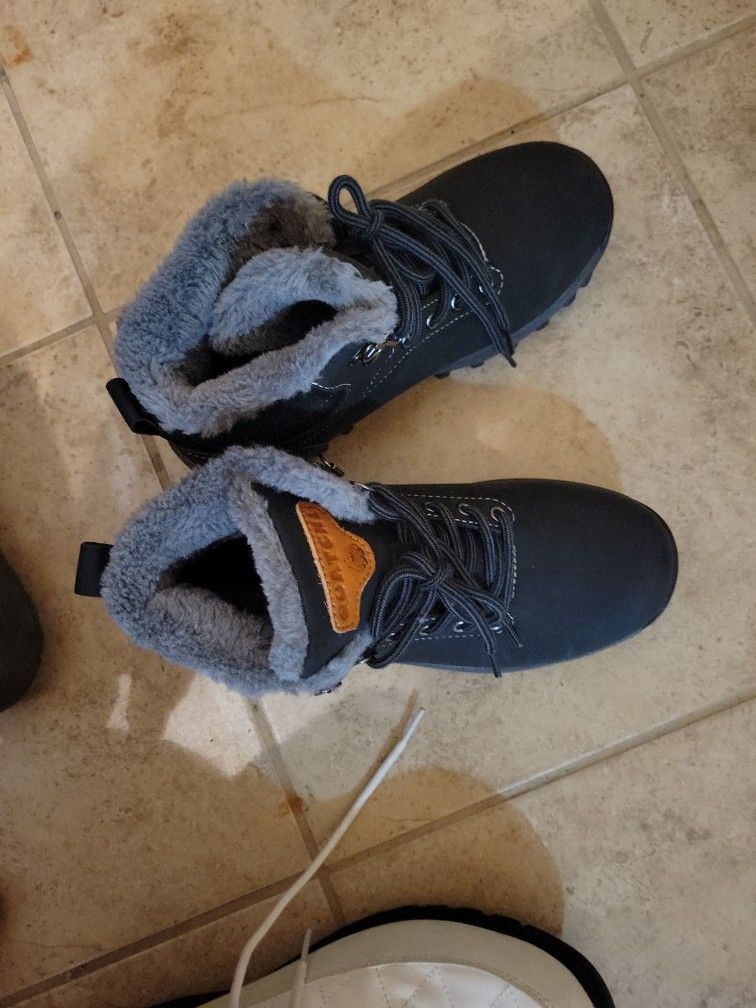 Snow Boot For Women Size 37