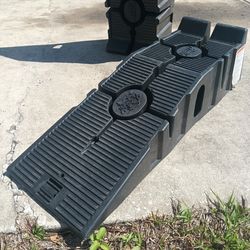 Rhino ramps (car ramps)