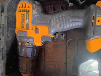 DeWalt impact drill and hammer drill pair