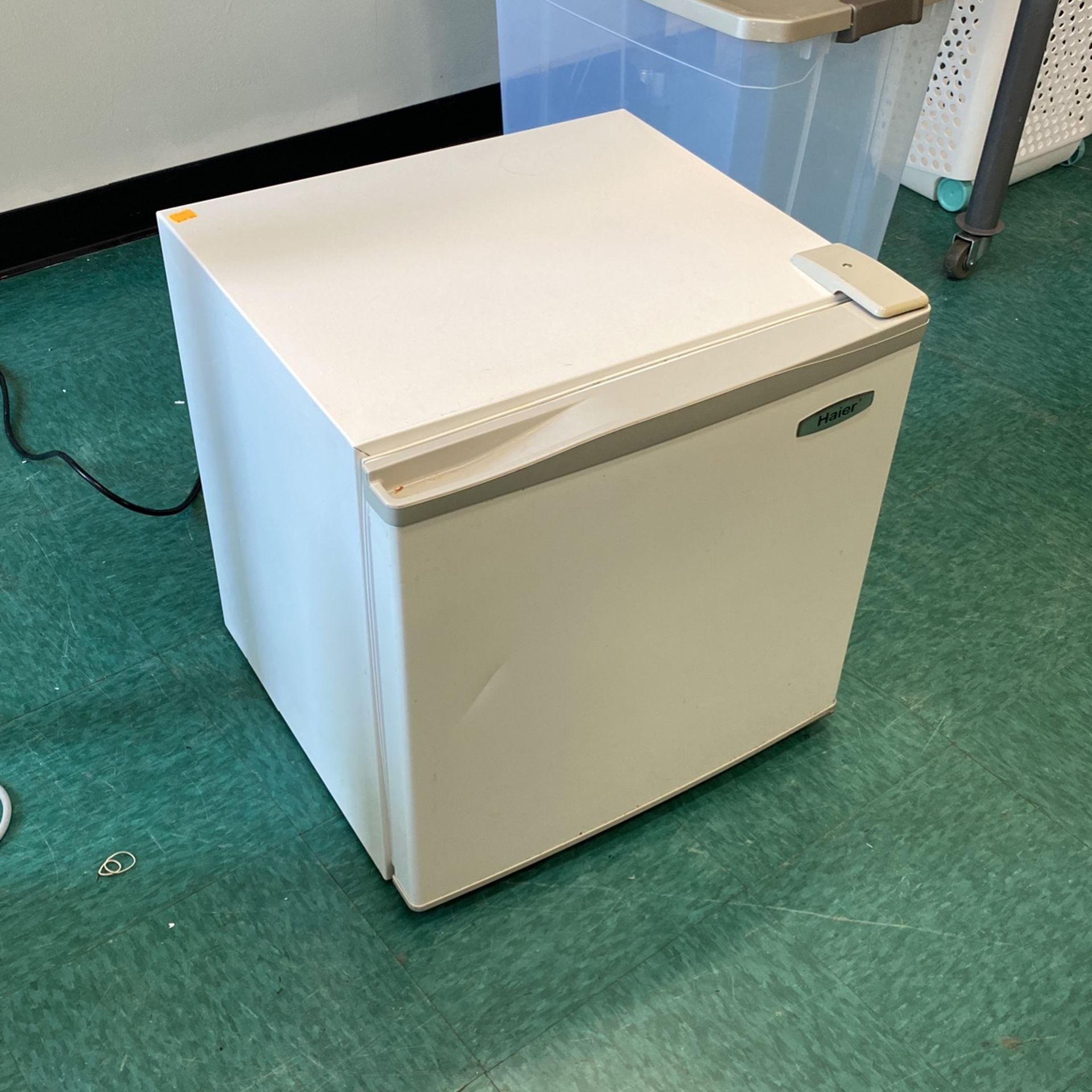 Haier Small Refrigerator BC-51