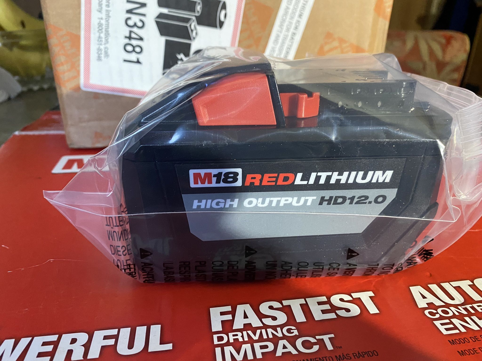 MILWAUKEE M18 HIGH OUTPUT BATTERY 12AH BRAND NEW SEALED (( Read Below
