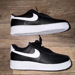 New DS Nike Air Force 1 '07 Black White SZ 11US