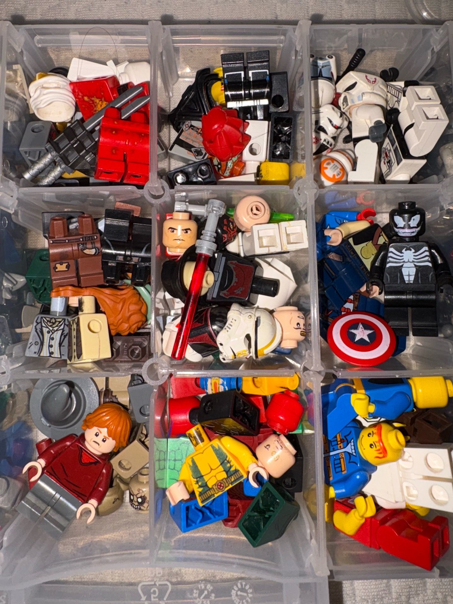 LEGOS (MESSAGE FOR OFFERS)