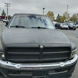 1999 Dodge 1500 Extra Cab SLT Fully Maintained Clean Title Clean Carfax!!!