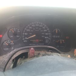 2001 Chevrolet Express 3500. $3000 Mileage 209.000