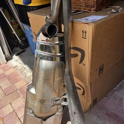 Harley Davidson exhaust With license Plate Bracket
