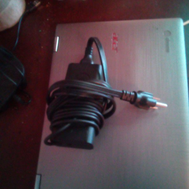 Acer Laptop With Charger.