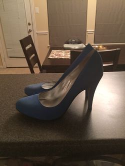 Jessica Simpson baby blue 4 inch pump