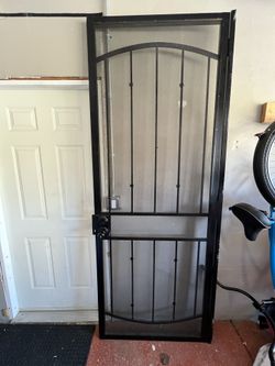 GateHouse Security Door