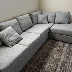 Dennon Sofa Chaise Sectional In Pebble, Right Facing & AREA RUG FREE WITH PURCHASE!!