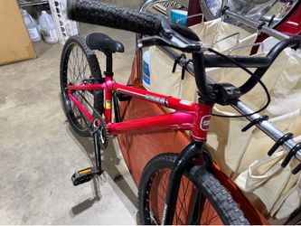 Diamondback Nitrous 24 BMX Cruiser / Dirt Jump Bike – Ready to Ride