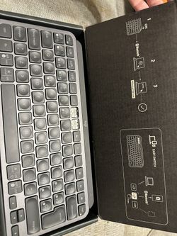 MX Keys Mini