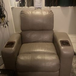 Luxury Lazy Boy Recliner 