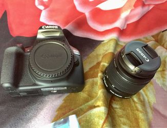 Canon DSLR T6 Camera with Lens