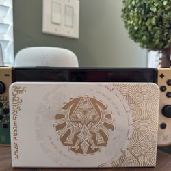 Nintendo Switch - OLED Model - The Legend of Zelda: Tears of the Kingdom Edition