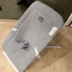 Chicco E-Motion Auto-Glider & Bouncer - Grey | Grey