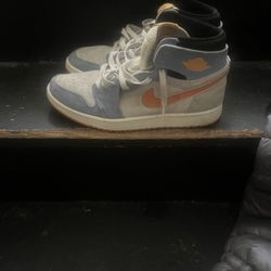 Jordan 1s Size 9
