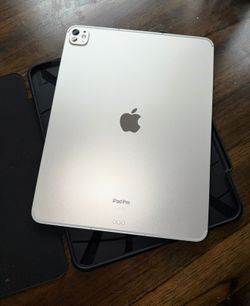 1tb iPad Pro M4 WiFi + Cellular Unlocked