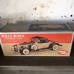 Vintage Rolls Royce Phantom II Radio