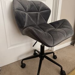  Roundhill Furniture Eldon Diamond Tufted Adjustable Swivel Office Chair