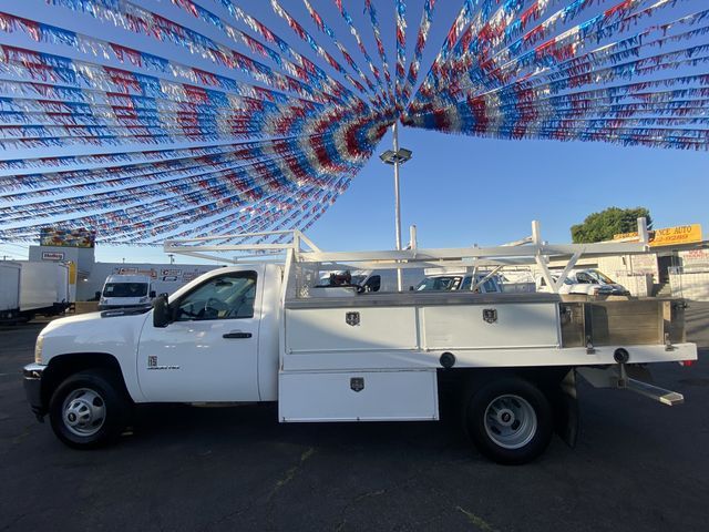 2014 Chevrolet Silverado 3500 HD Regular Cab & Chassis