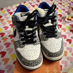 Nike Dunk SB Supreme 