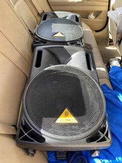 Behringer Eurolive B212XL 800W 12 inch Passive Speaker Pair