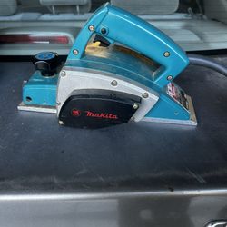 Makita Corded Planer 
