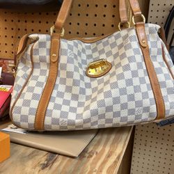 Louis Vuitton Purse 