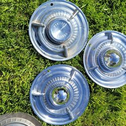 hubcaps, Dodge, Pontiac, Chrysler, ford, Chevy