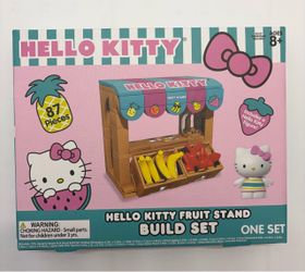 THE OFFICIAL  Sanrio Hello Kitty Fruit Stand Build Set