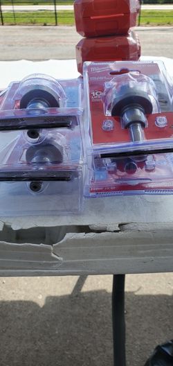 Miles Hole Cutter 1 3/8