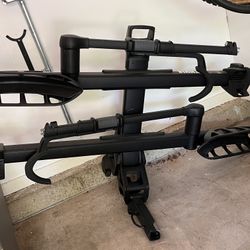 Thule T2 pro XTR 4-bike Hitch Rack