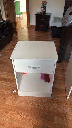 White Nightstand with Drawer and Shelf