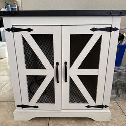 Farmhouse style side tables (2)