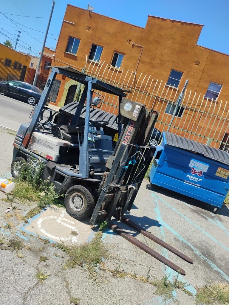 Forklift For Parts 