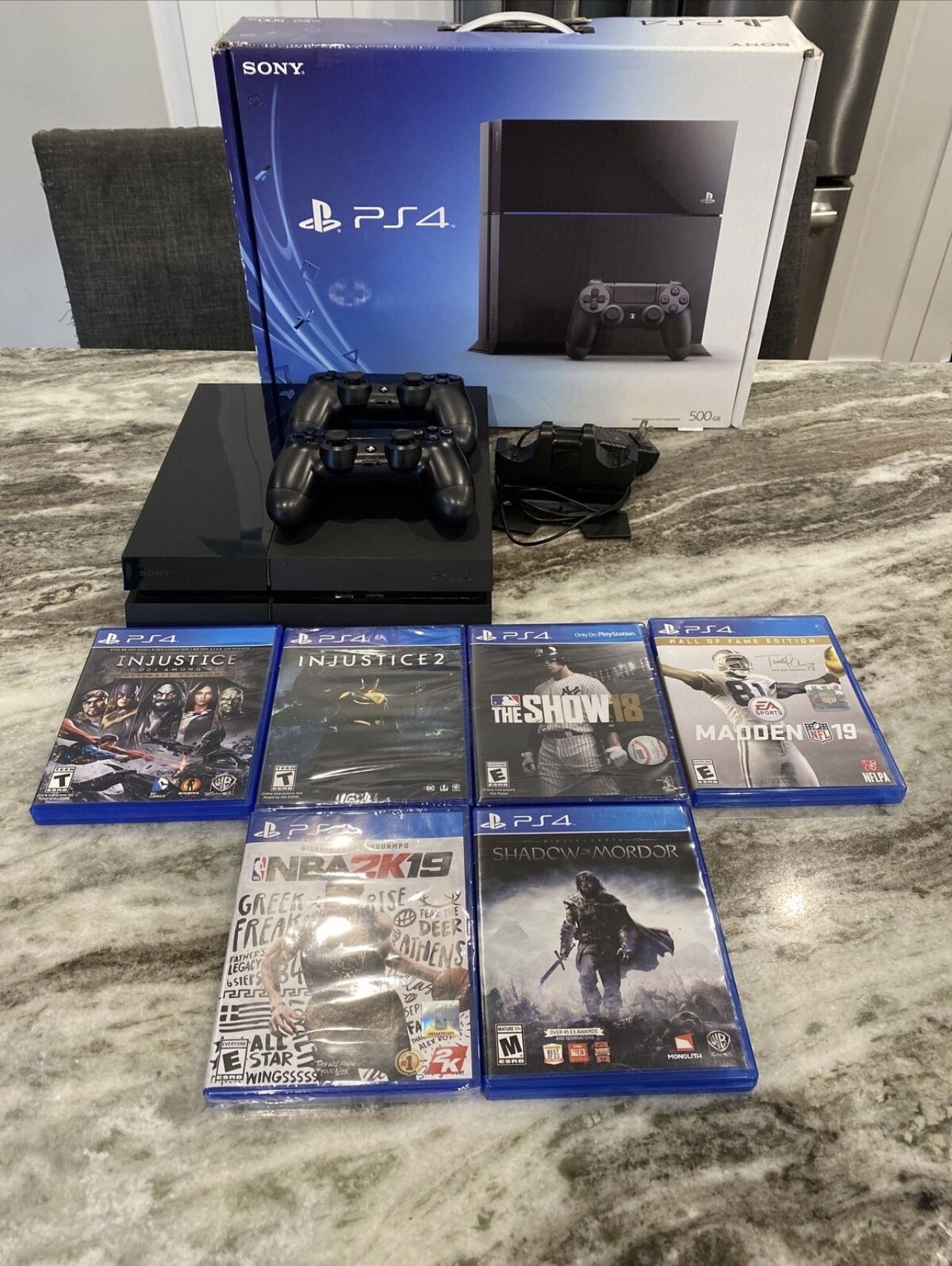 Stunt Ps4 500GB Full Memory Capacity w/ 2 Controllers, Games + All Wiring for Sale