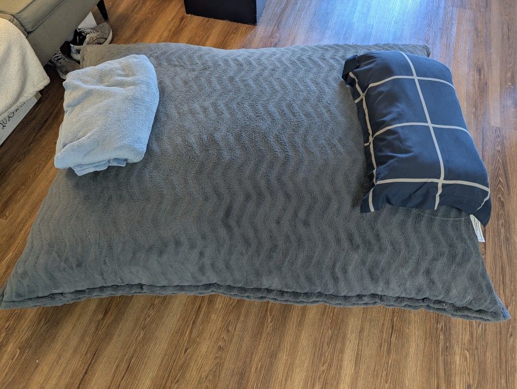 Mattress/Sleeping Pad
