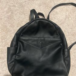 Simply Vera Vera Wang Handbag Backpack Purse Black OBO 