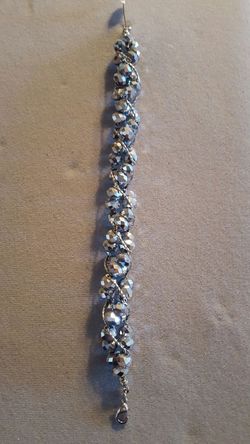 Bracelet 8.5" long