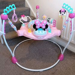 Minnie Mouse Bouncer 