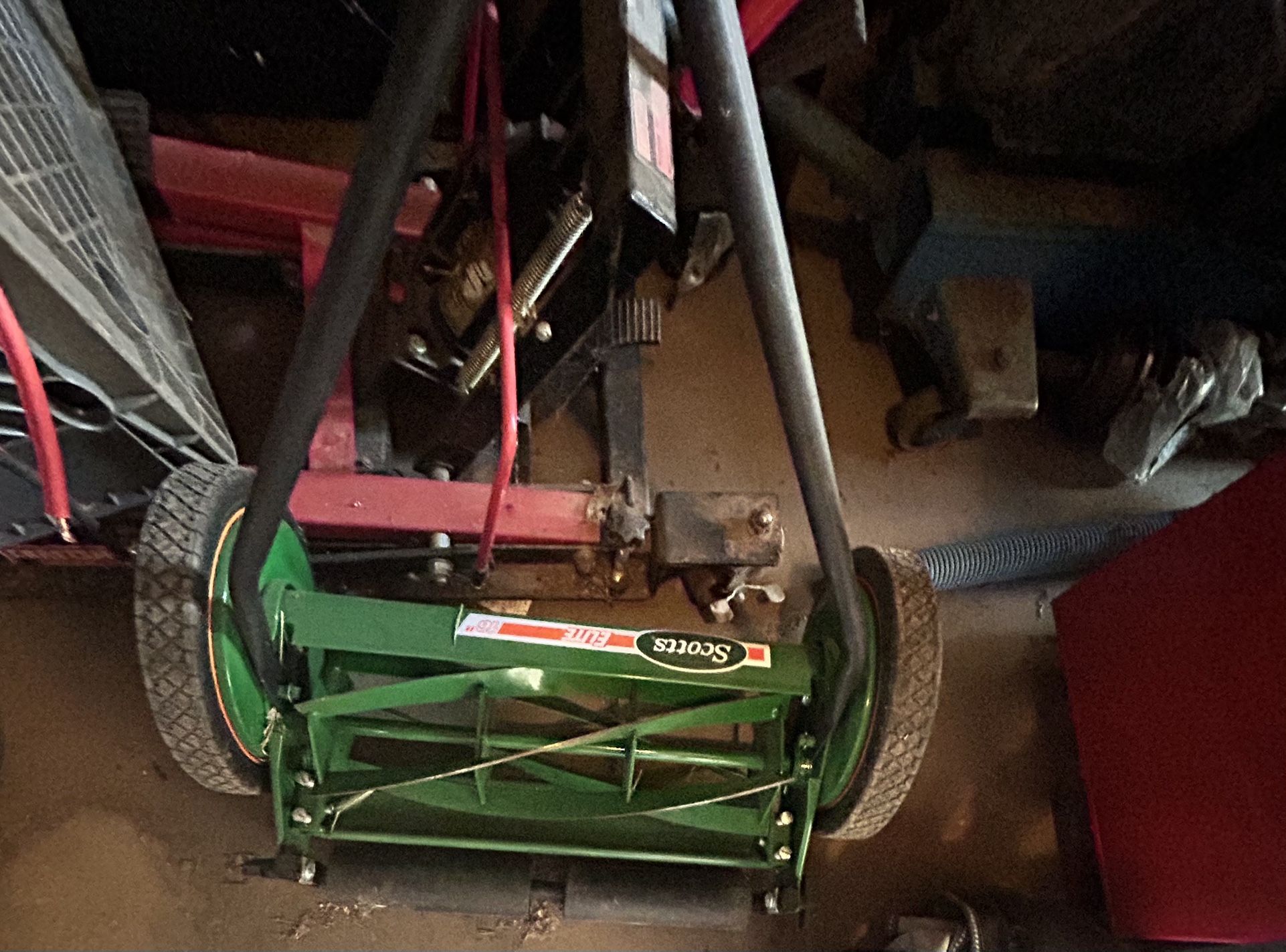 Scotts elite Push mower