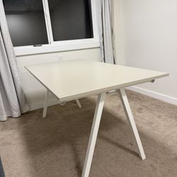 Large Desk/Table 
